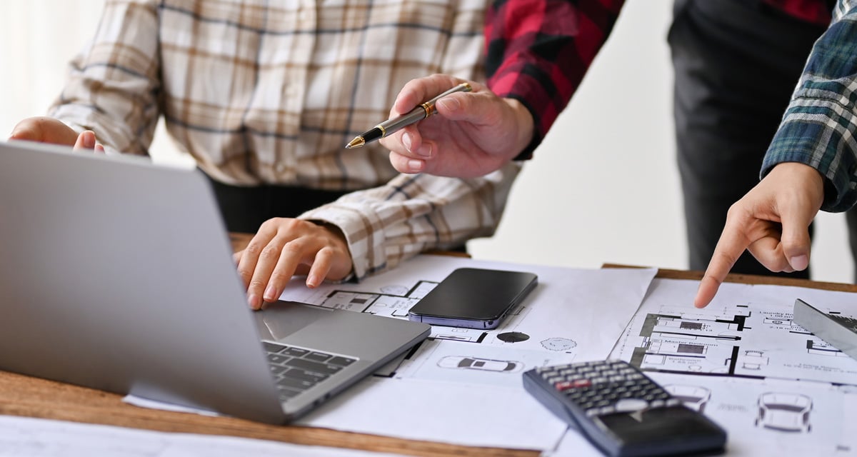 From Information Chaos to Stakeholder Alignment: Managing Communication & Collaboration Across Your Capital Projects