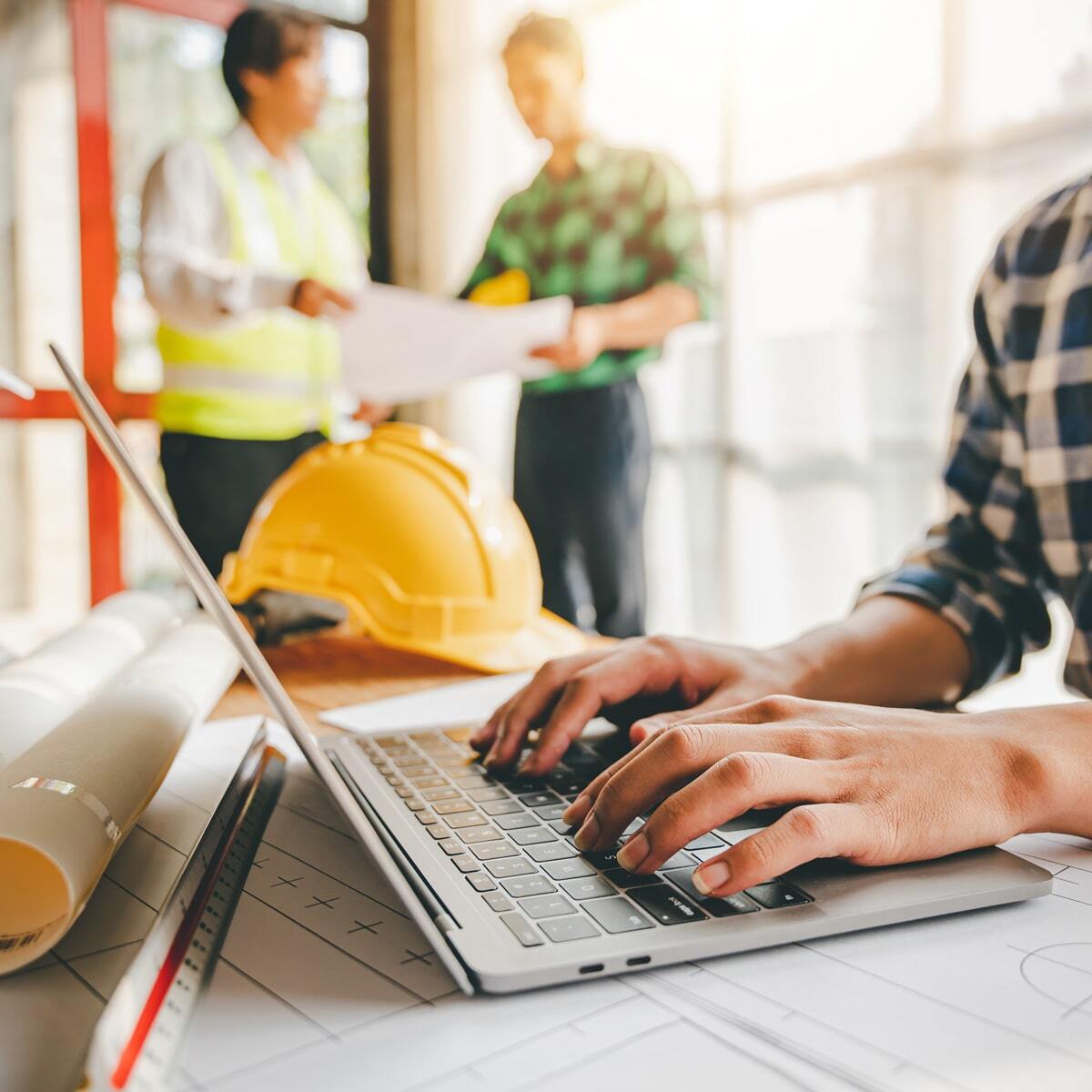 VPO-square-laptop-plans-hardhat-min